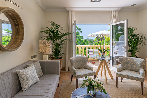 Bahia del Duqu Casas Ducales Suite Vistas Jardin Baja Living Room