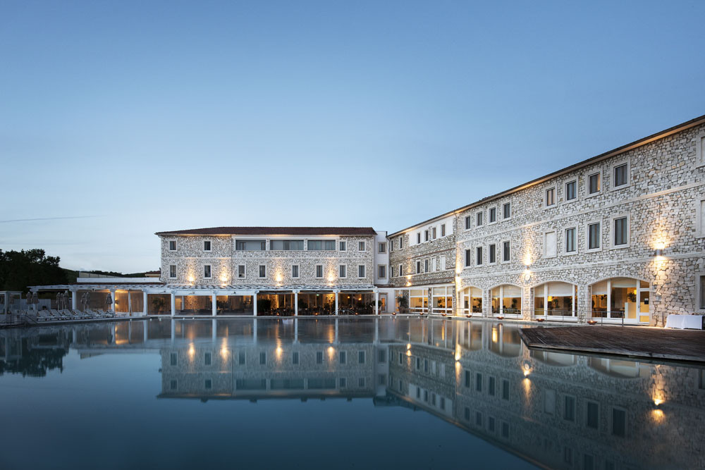 Terme di Saturnia Tagansicht2 v2