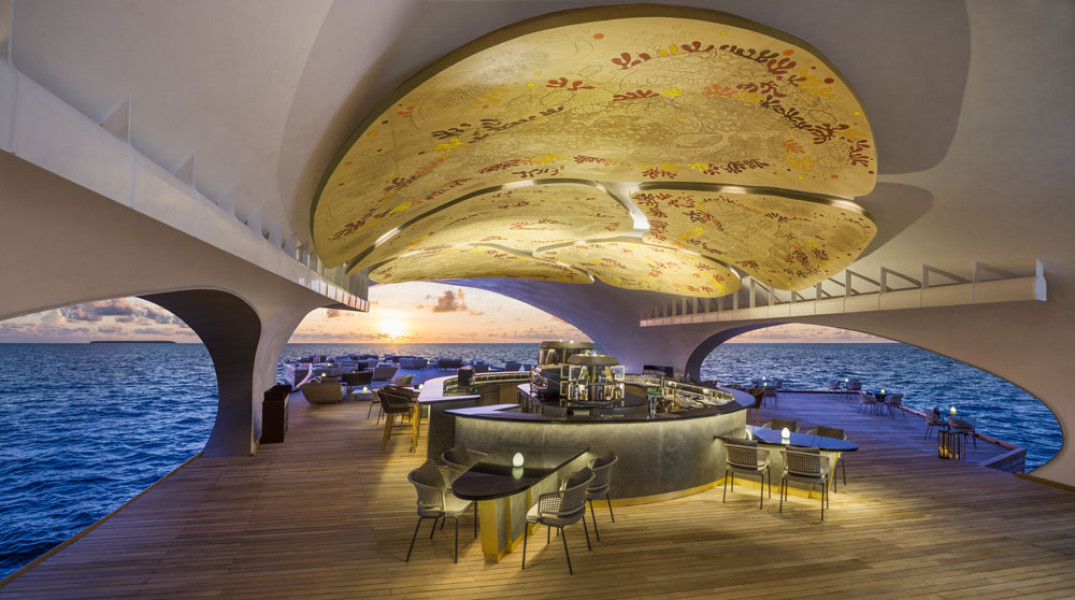 SRM strMLEXRcl 206212 Whale Bar Mural and Bar 