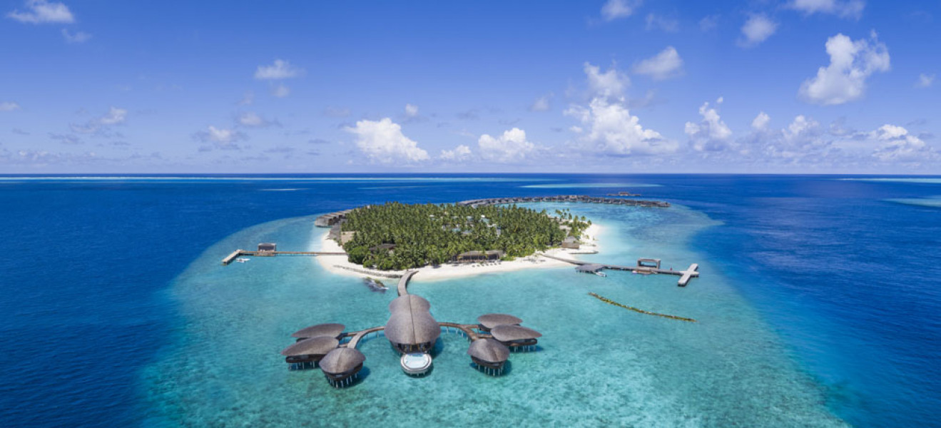 SRM strMLEXRex 206188 Aerial Vommuli Island 