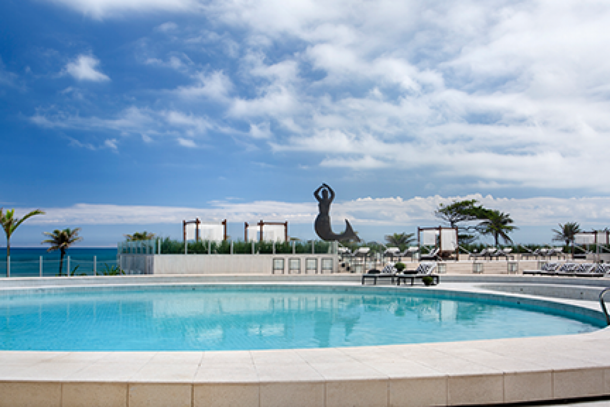 Pool Area II3