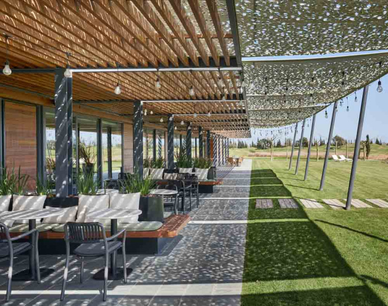 Die gemutliche Terrasse des Terrafonda Restaurants2