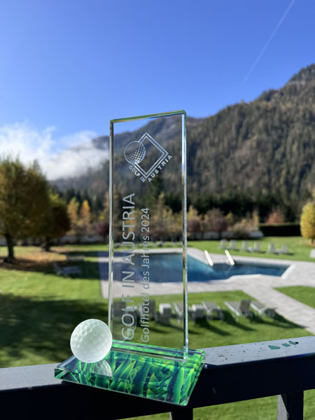 Hohe Ehrung  Gut Brandlhof wurde Golfhotel des Jahres 2024