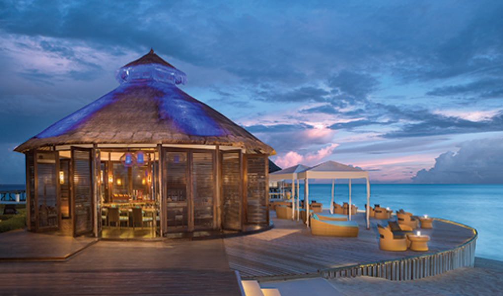 Jumeirah Vittaveli Bar EE
