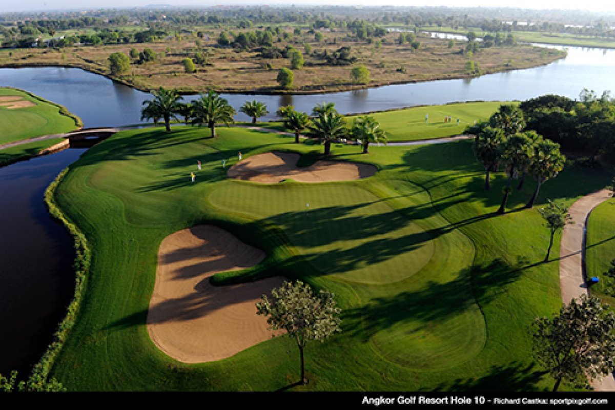 AGR hole10b