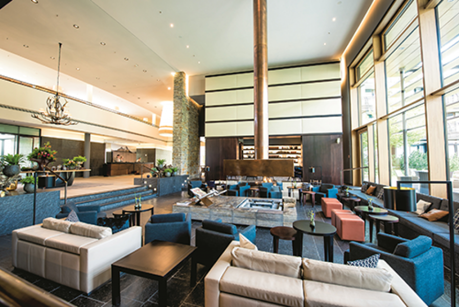 Kempinski Hotel Berchtesgaden Lobby 3Fotocredit Heleg O. Sommer