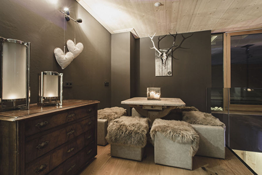 mama thresl mountains peak eye5 Christoph Schoech2