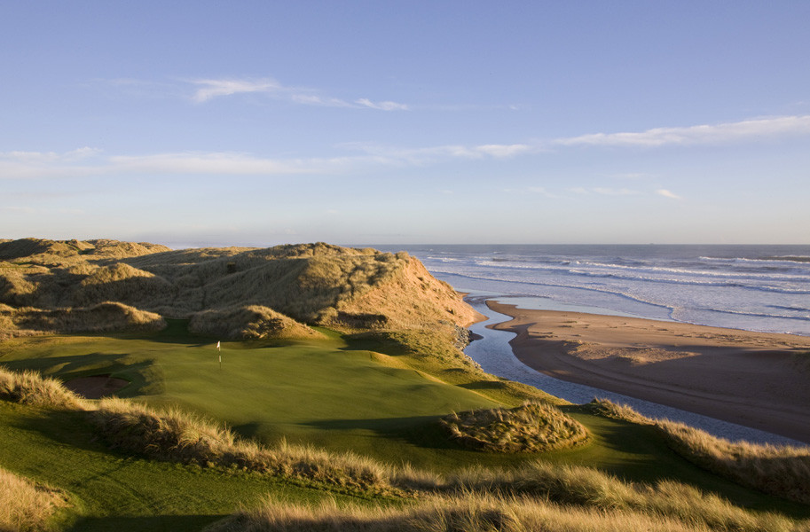 Photo by Iain Lowe courtesy of Trump International Scotland Hole 3 1
