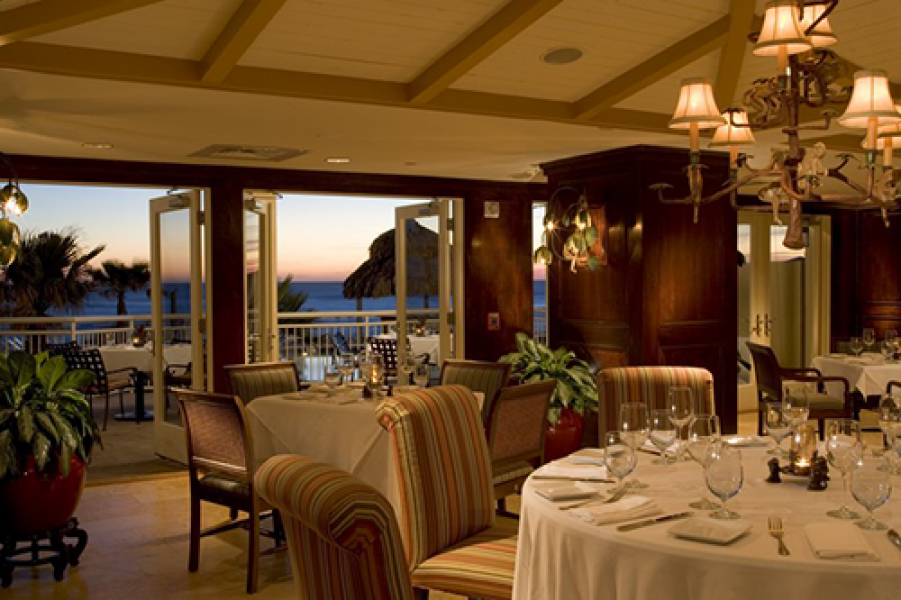 Das Restaurant AZURE