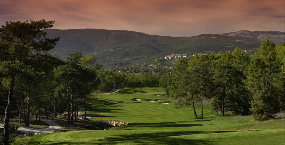 Le Chateau trou n11 c v2