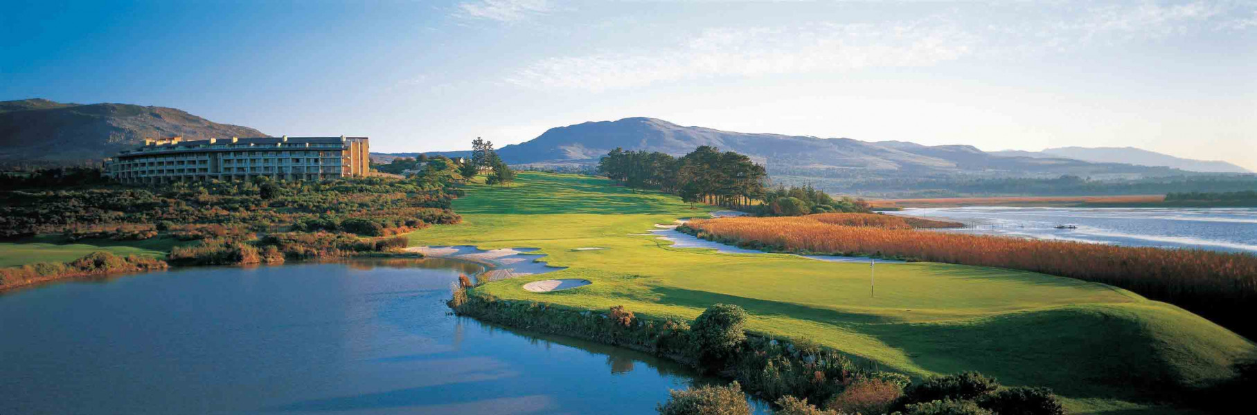 Hole 8 backwards with Hotel