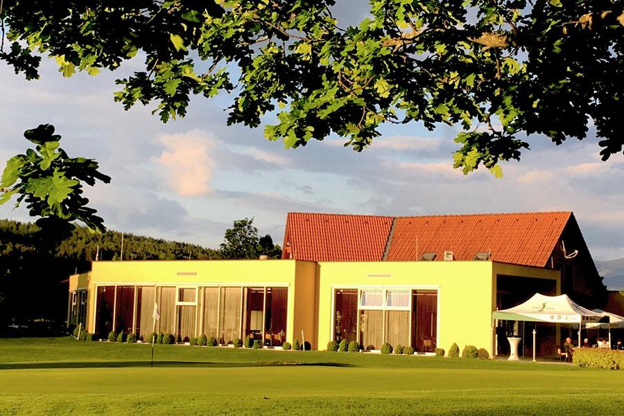 Golf Club Murtal Clubhaus Abendsonne Kopie