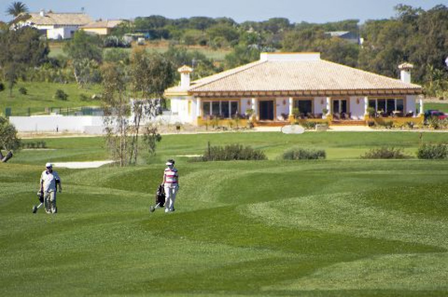 30MeliaSanctiPetri GolfClubHouse