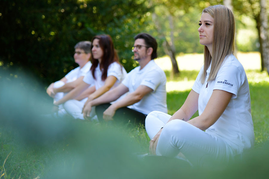 10 Marienkron Tagesprogramm zB. Meditation by Steve Haider