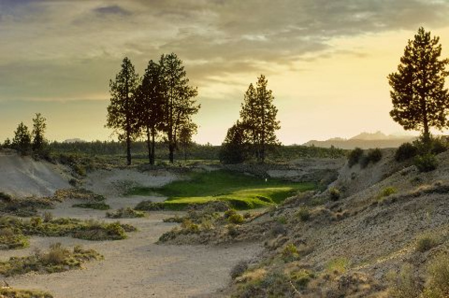 Tetherow Hole 17   Photo Credit  Mike Houska Dogleg Studios